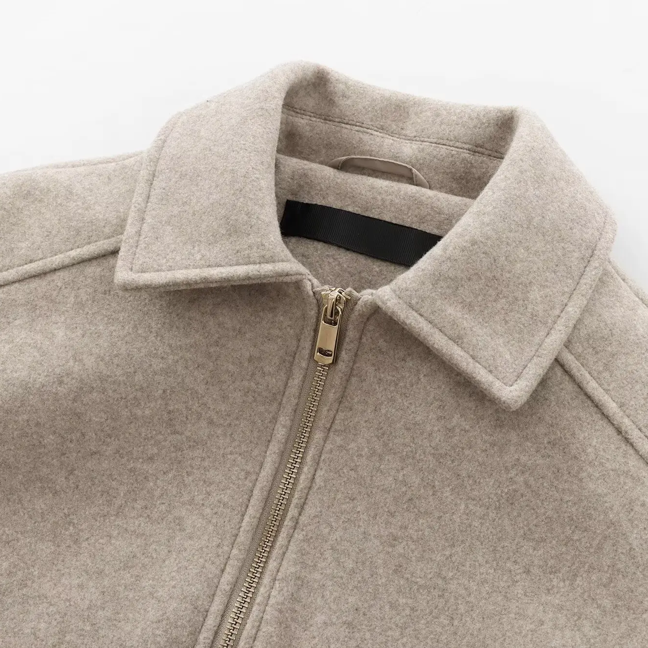 ISLA – CLASSIC ZIP JACKET